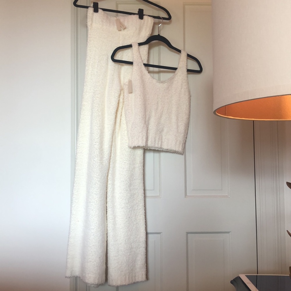 NWT Bone Skims Cozy Set